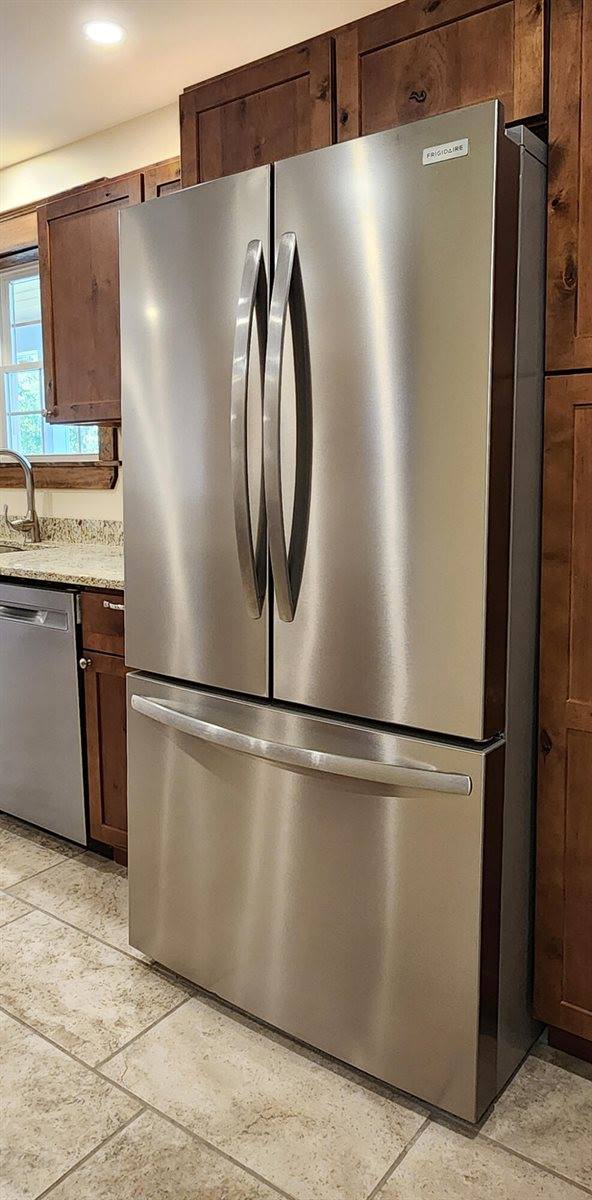 550 Swan Lake Avenue, Monroe, ME 04951