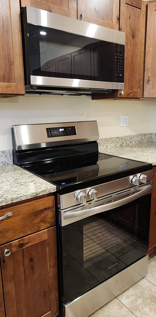 550 Swan Lake Avenue, Monroe, ME 04951