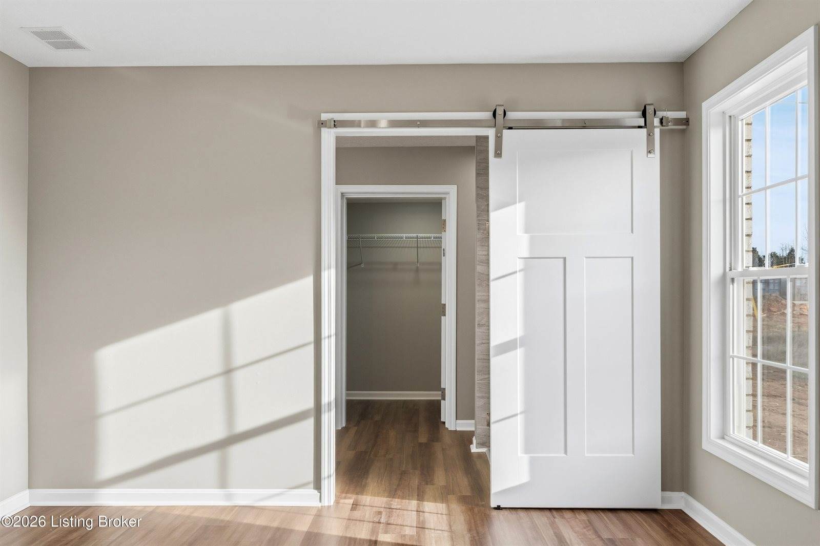 15 Paislynne Ct, Brandenburg, KY 40108