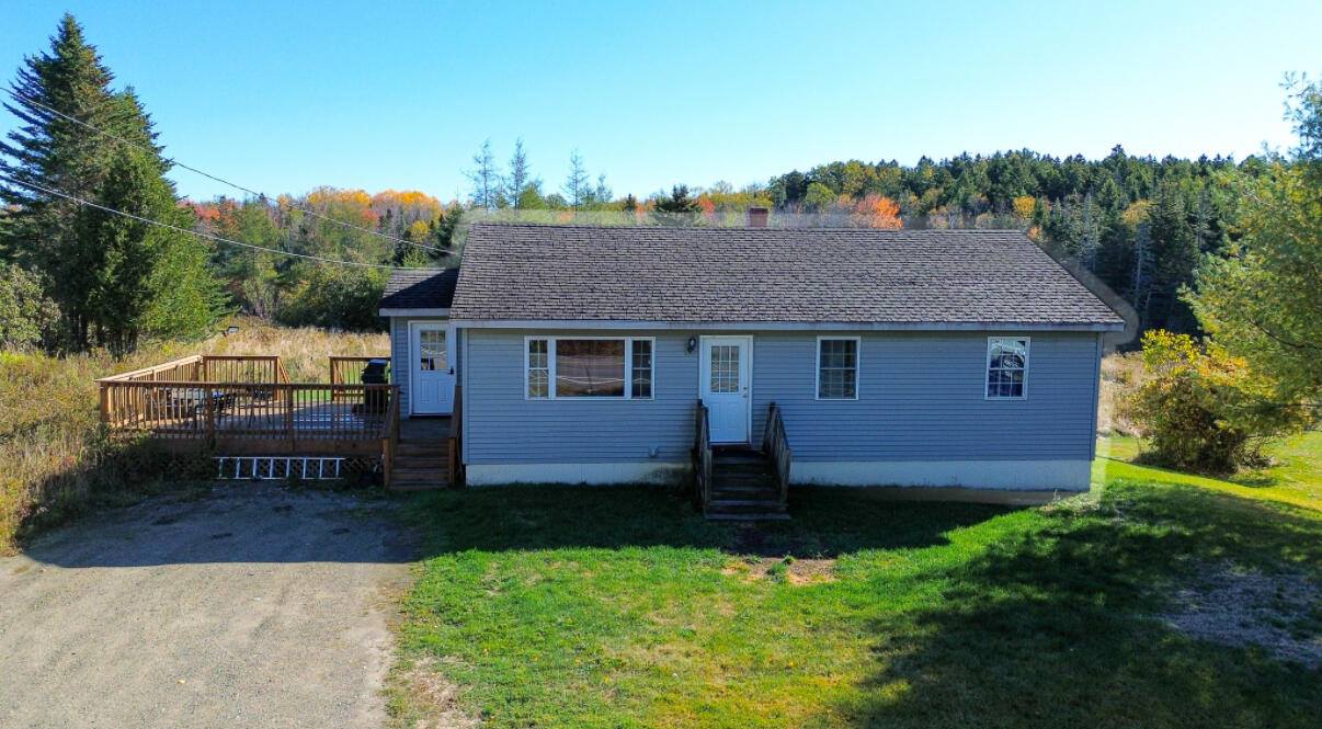 406 West Kennebec Road, Machias, ME 04654