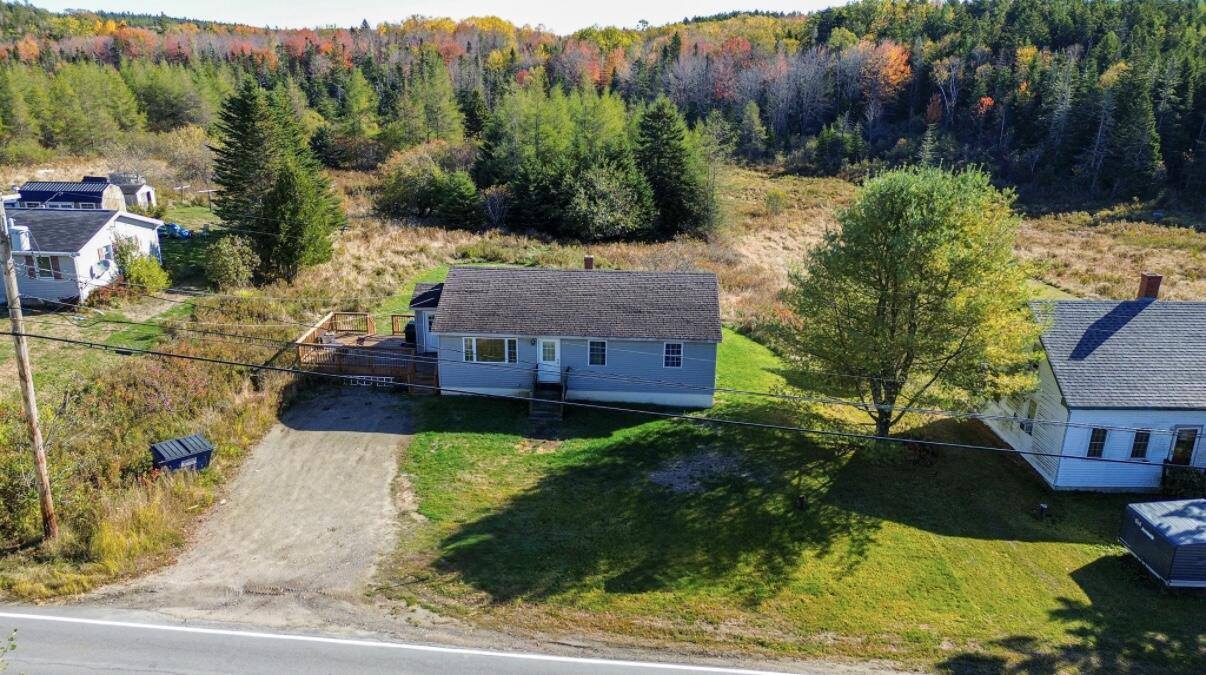 406 West Kennebec Road, Machias, ME 04654