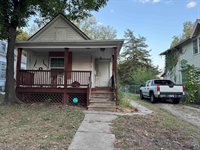 1630 SW Buchanan ST, Topeka, KS 66604