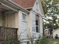 1630 SW Buchanan ST, Topeka, KS 66604