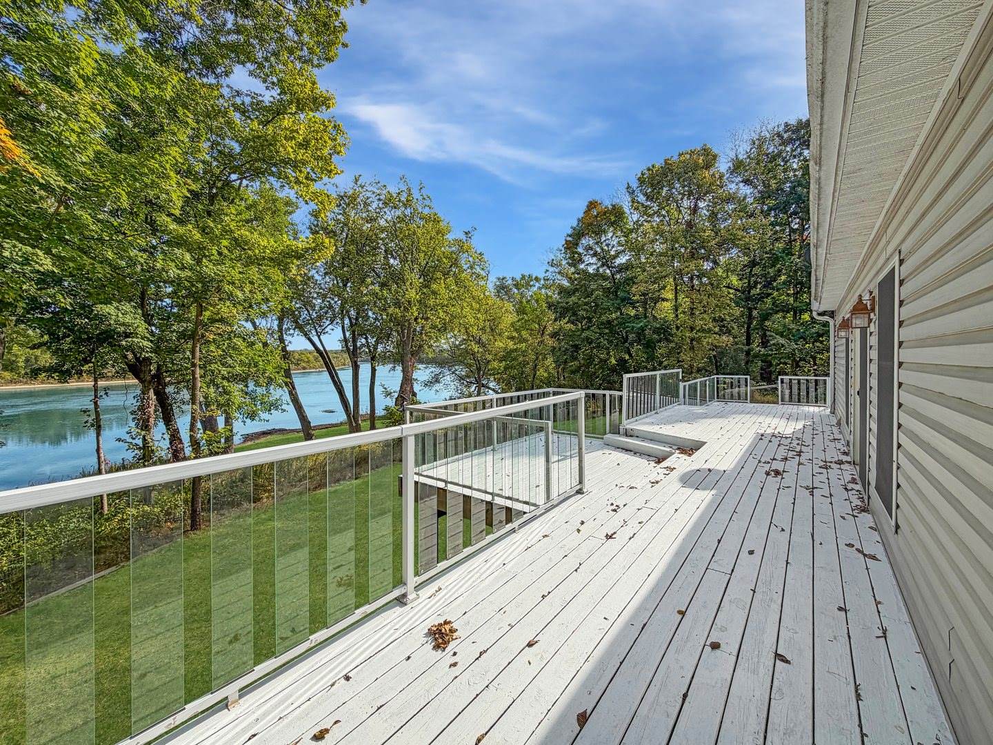 4842 East Il Route 72, Byron, IL 61010