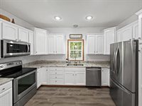 4842 East Il Route 72, Byron, IL 61010