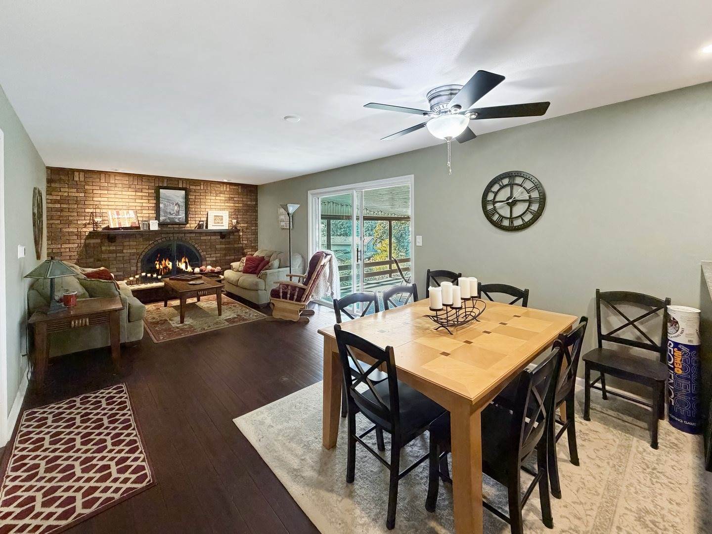 1712 Wood Street, Freeport, IL 61032