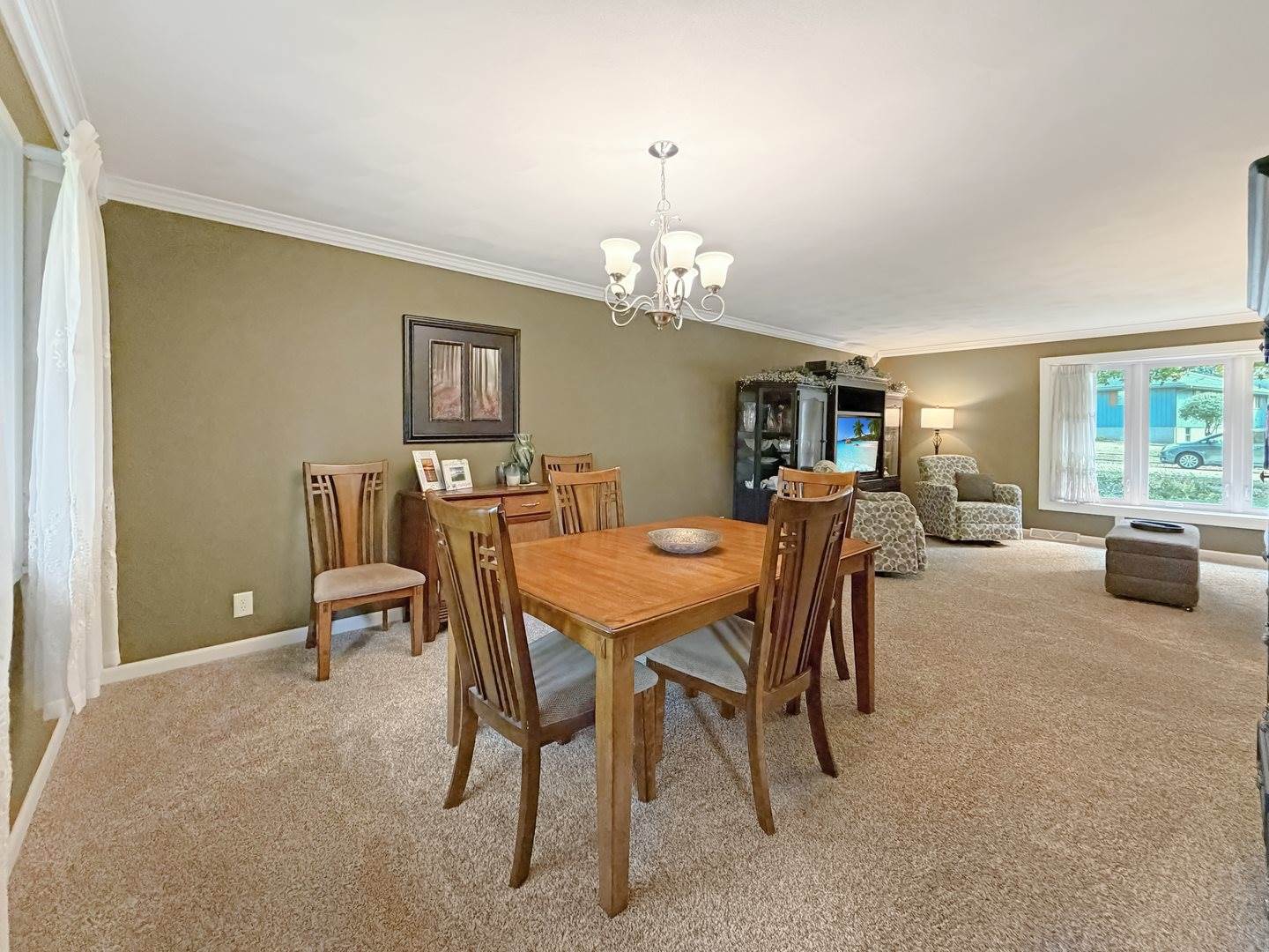 1712 Wood Street, Freeport, IL 61032