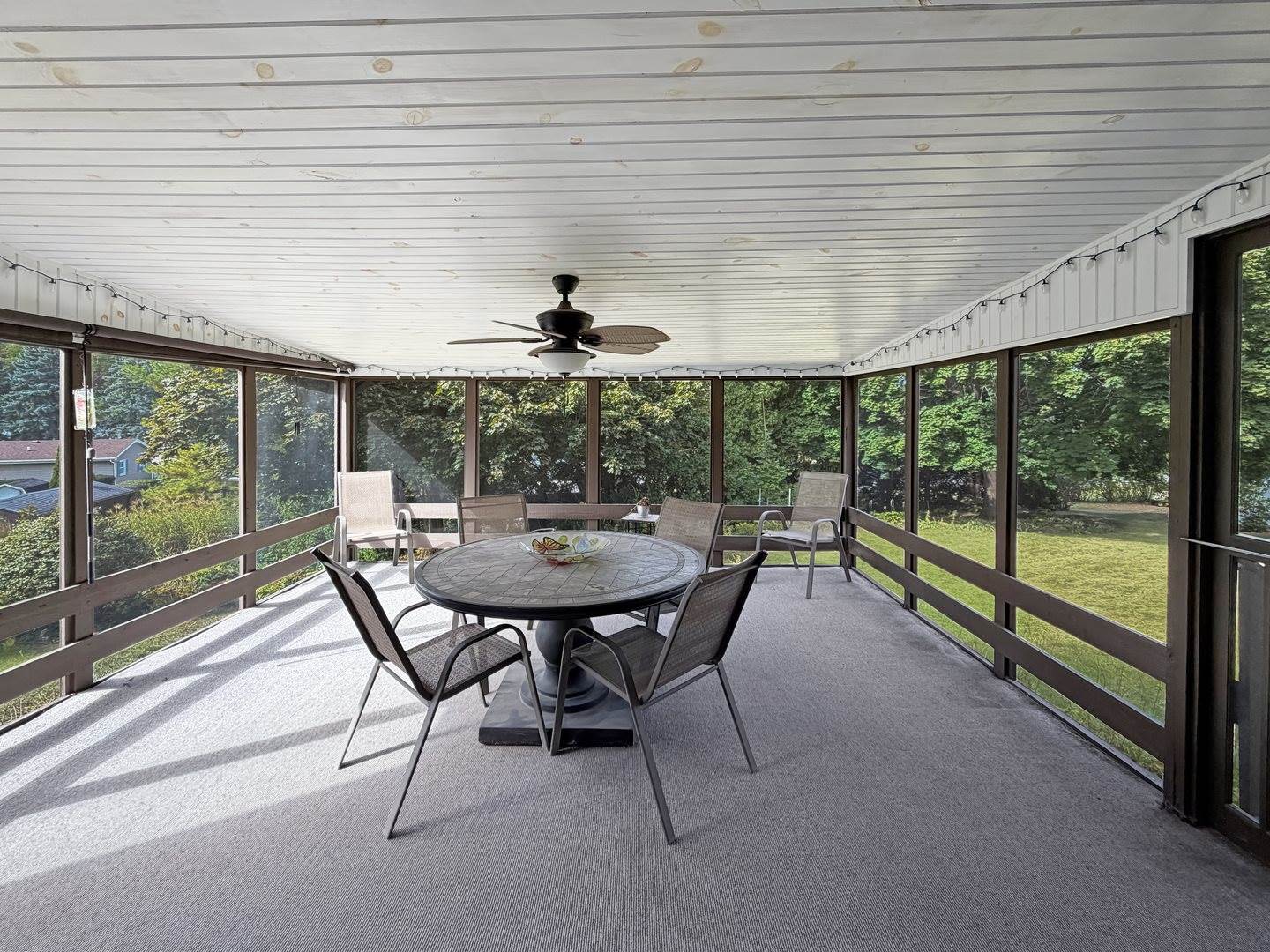 1712 Wood Street, Freeport, IL 61032