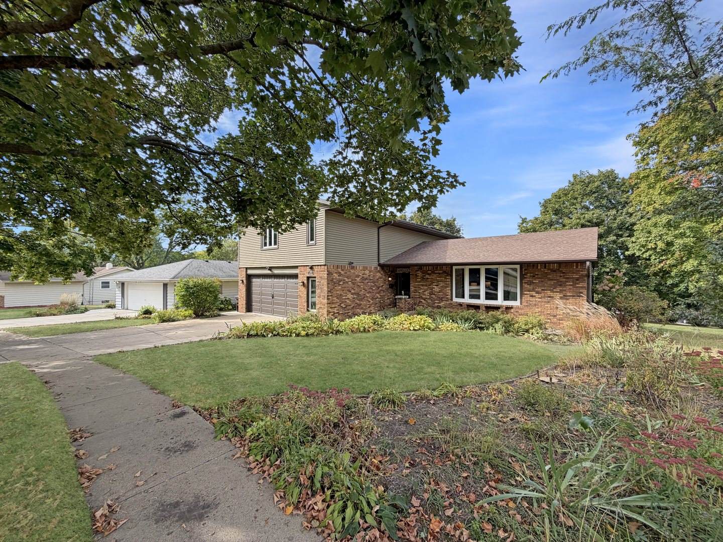 1712 Wood Street, Freeport, IL 61032