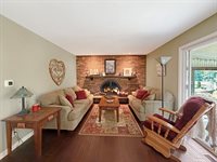 1712 Wood Street, Freeport, IL 61032