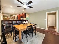 1712 Wood Street, Freeport, IL 61032