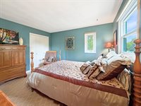 1712 Wood Street, Freeport, IL 61032