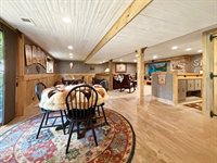 1712 Wood Street, Freeport, IL 61032