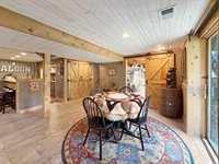 1712 Wood Street, Freeport, IL 61032