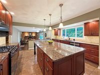 1712 Wood Street, Freeport, IL 61032