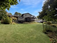 1712 Wood Street, Freeport, IL 61032