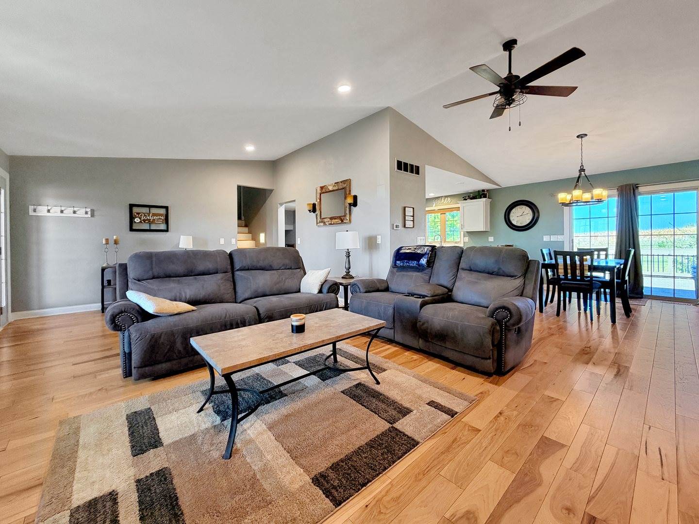 433 Bostian Court, Orangeville, IL 61060