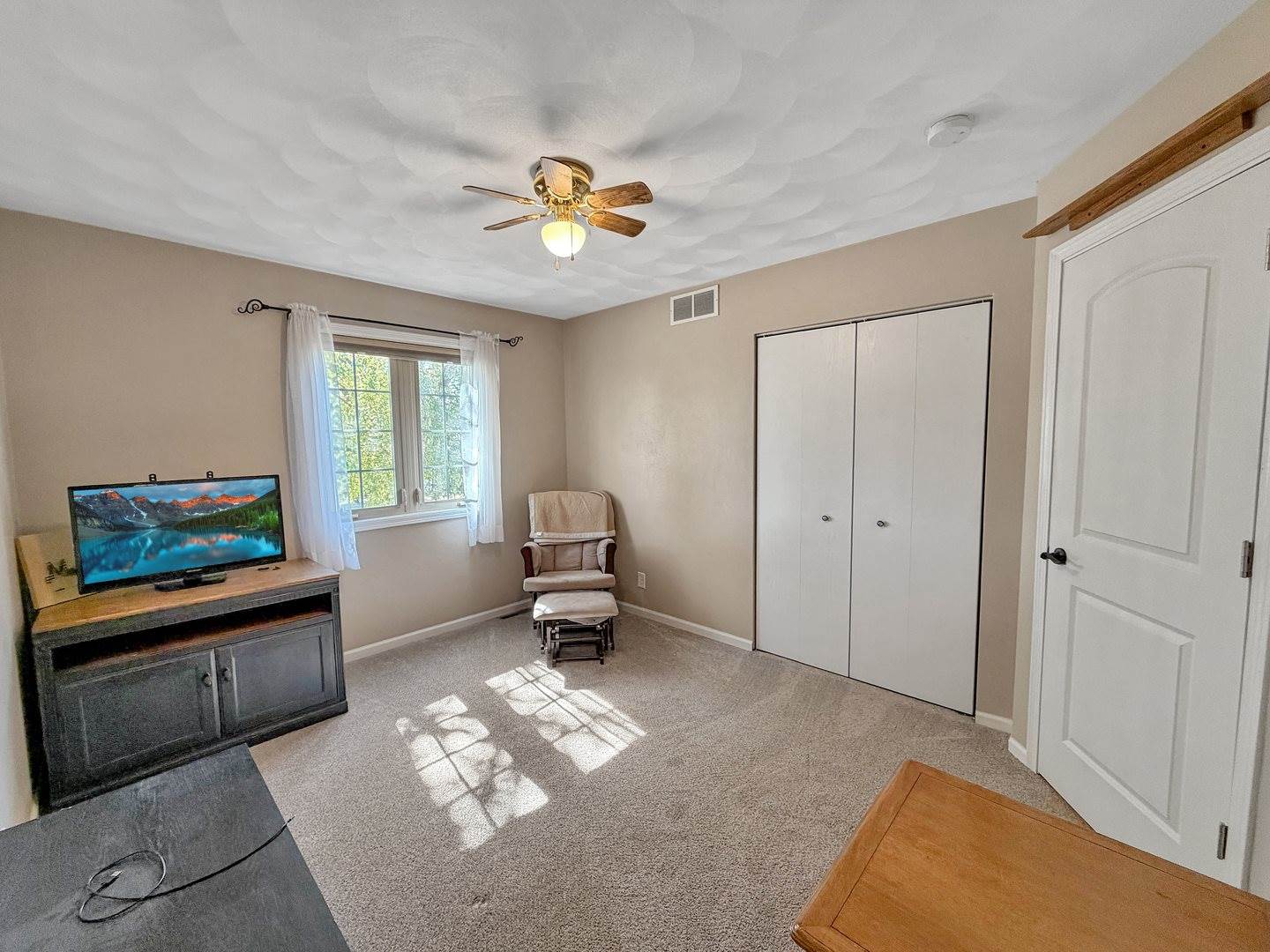 433 Bostian Court, Orangeville, IL 61060