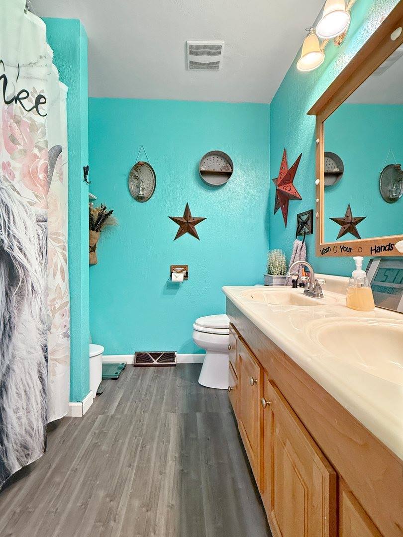 585 Knollwood Road, Davis, IL 61019