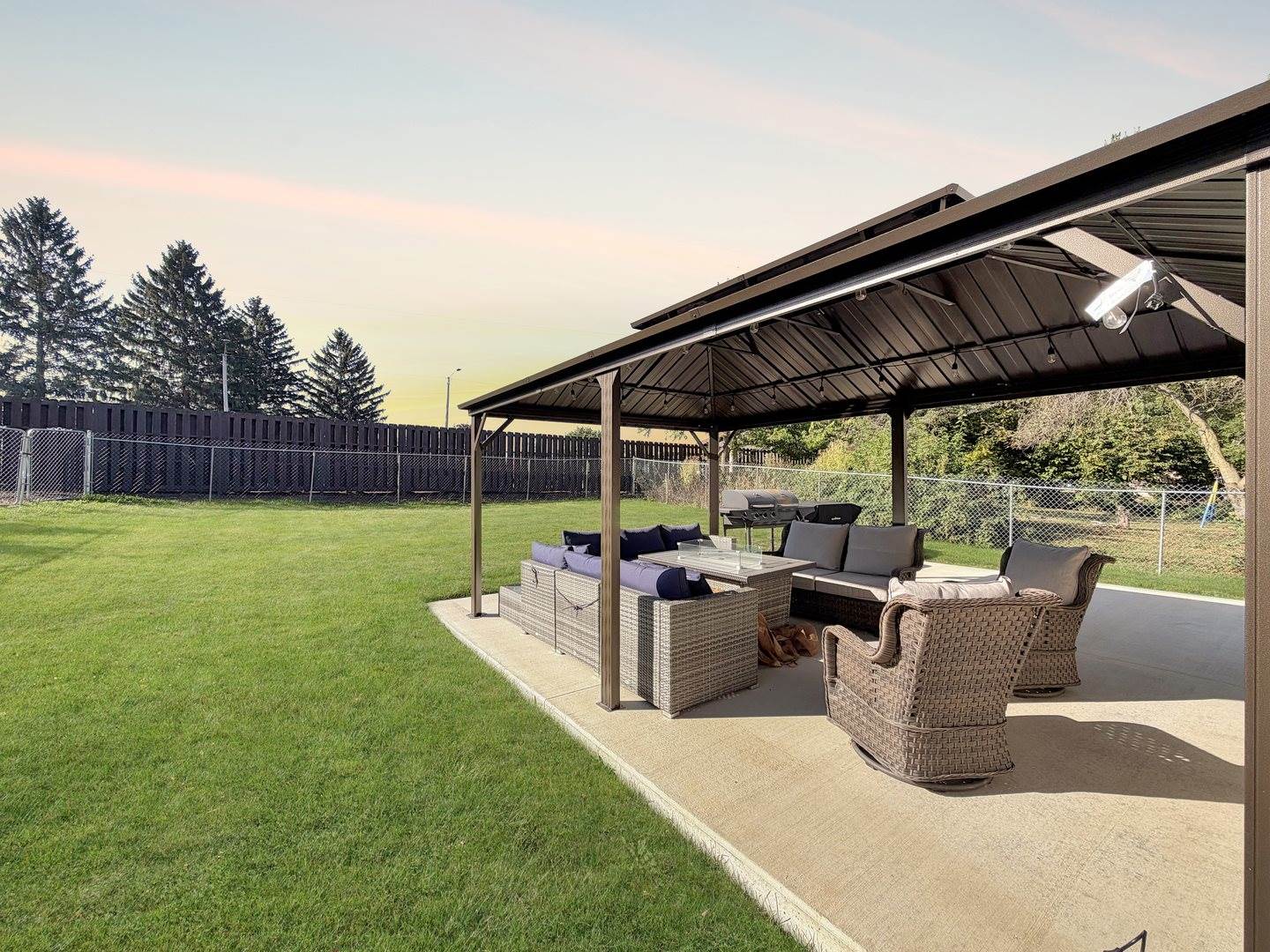 509 West Roosevelt Street, Freeport, IL 61032