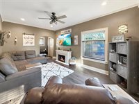 509 West Roosevelt Street, Freeport, IL 61032