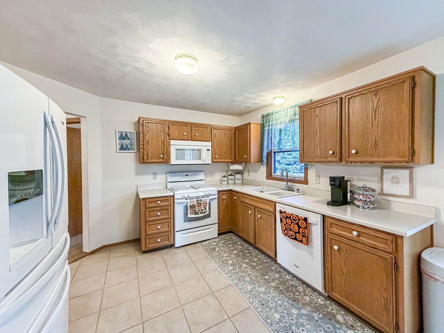 7438 Ashton Villa, Rockford, IL 61107