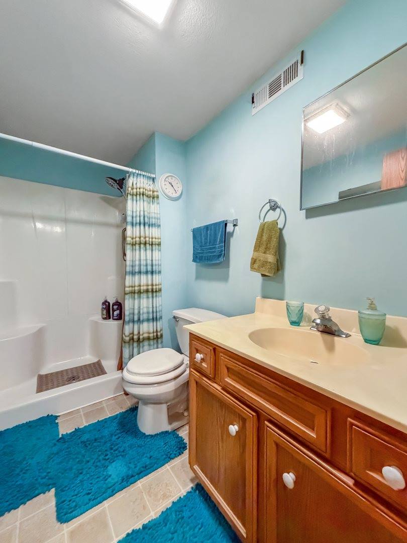 7438 Ashton Villa, Rockford, IL 61107