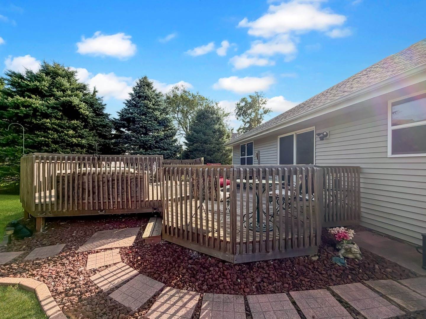 7438 Ashton Villa, Rockford, IL 61107