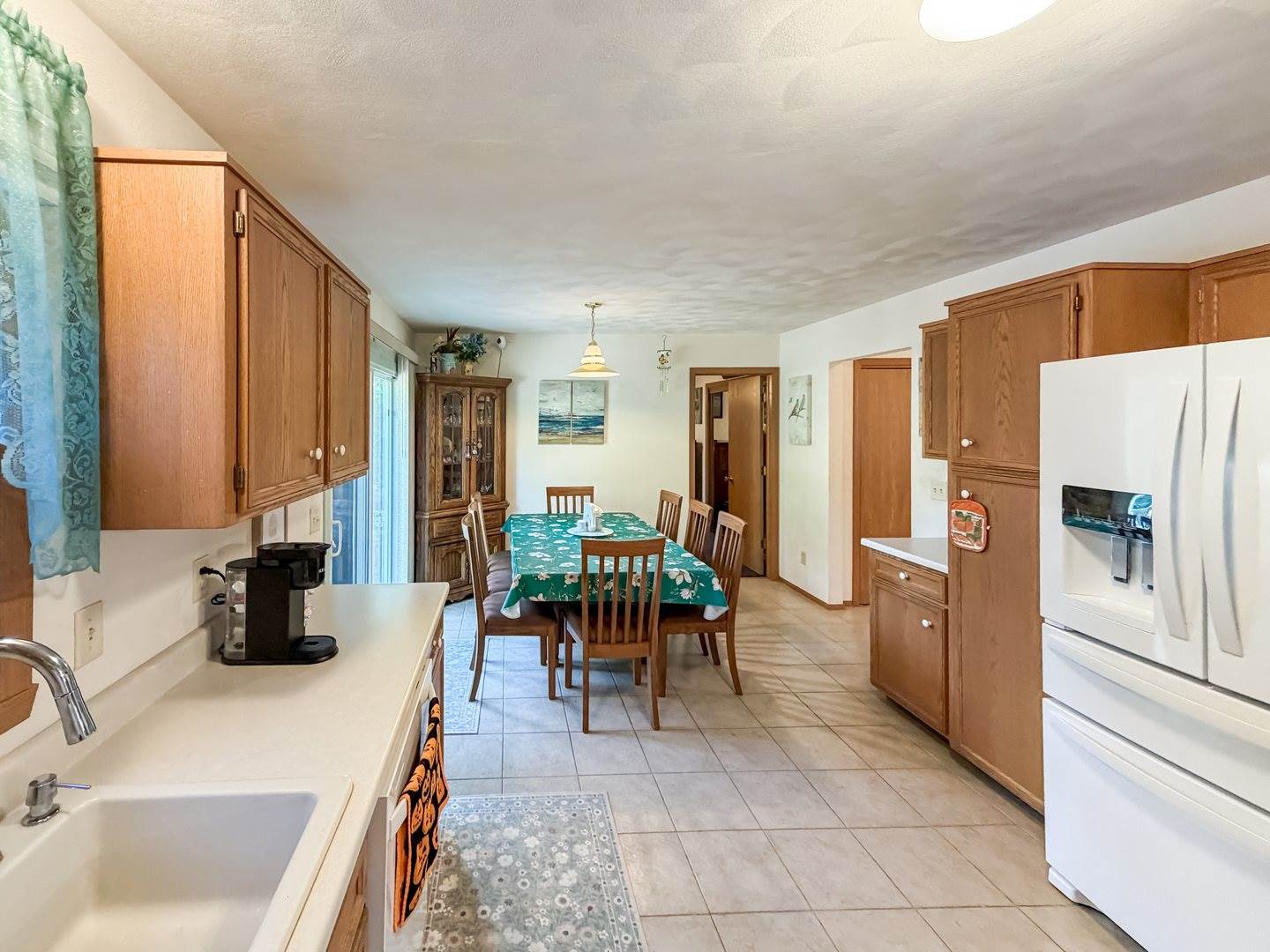 7438 Ashton Villa, Rockford, IL 61107