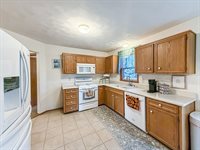 7438 Ashton Villa, Rockford, IL 61107