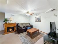 7438 Ashton Villa, Rockford, IL 61107