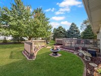7438 Ashton Villa, Rockford, IL 61107
