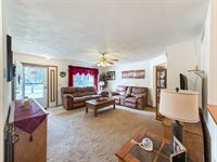 7438 Ashton Villa, Rockford, IL 61107
