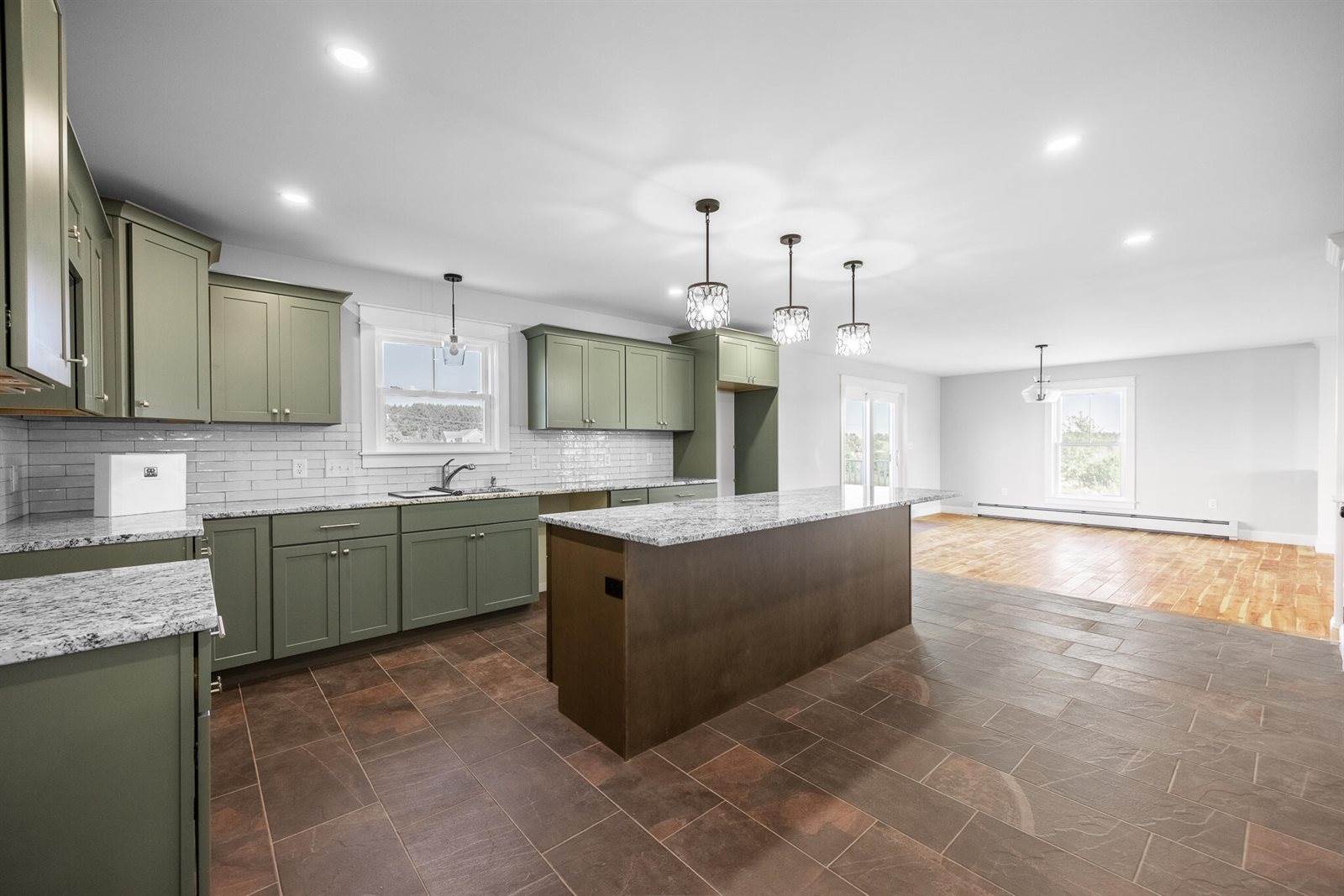 106 Amberside Drive, Hermon, ME 04401