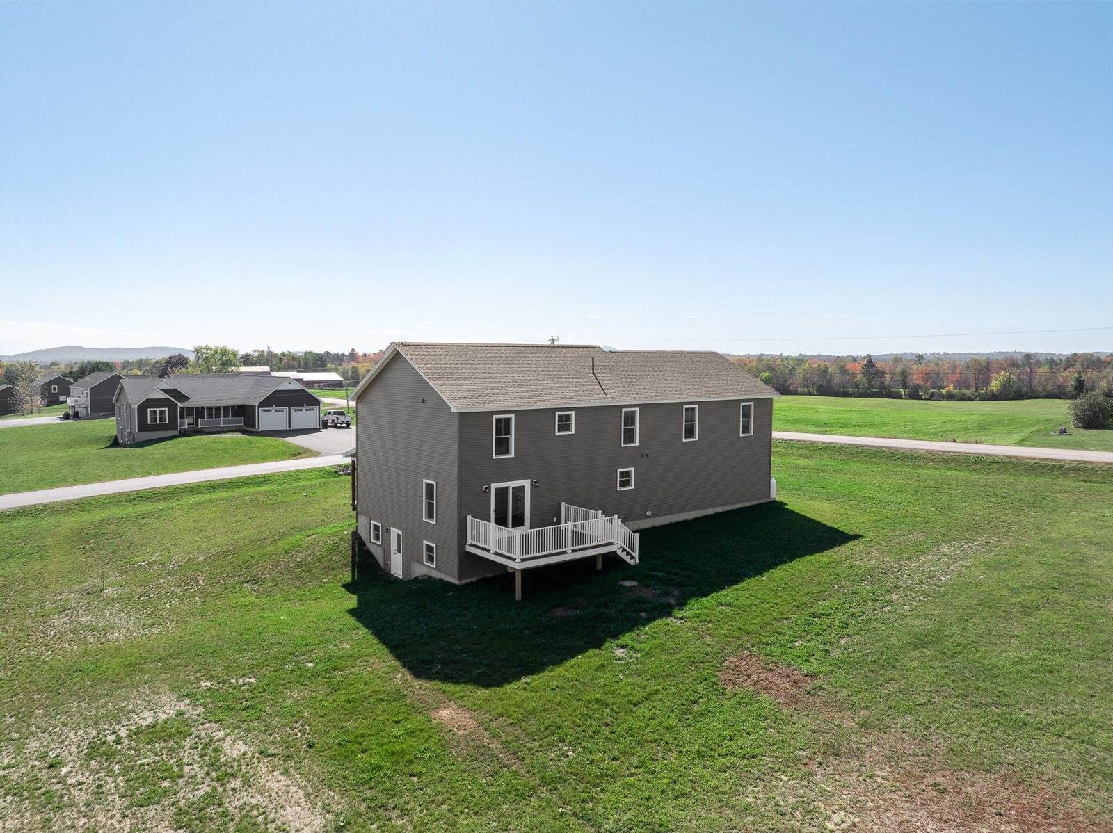 106 Amberside Drive, Hermon, ME 04401