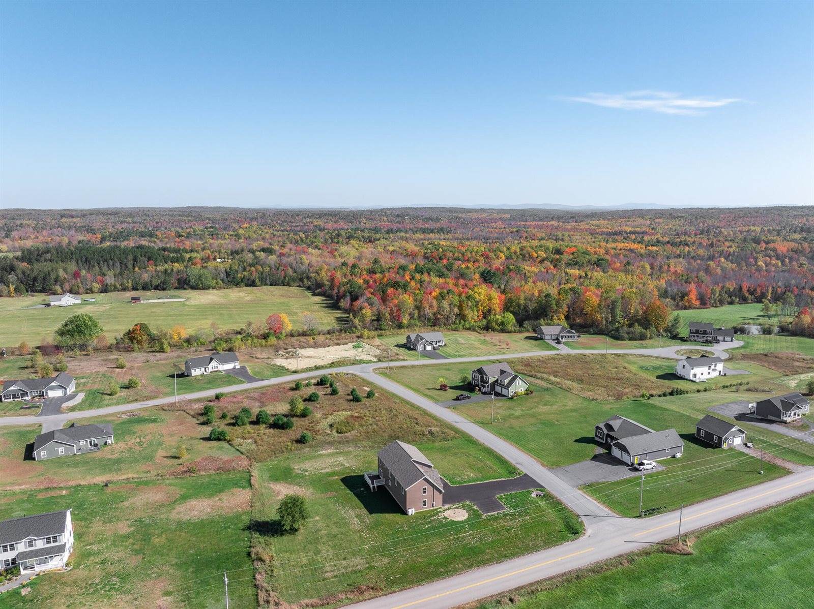 106 Amberside Drive, Hermon, ME 04401