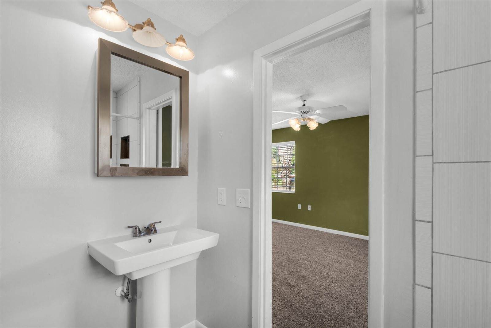 1516 Royal Palm Drive, Niceville, FL 32578