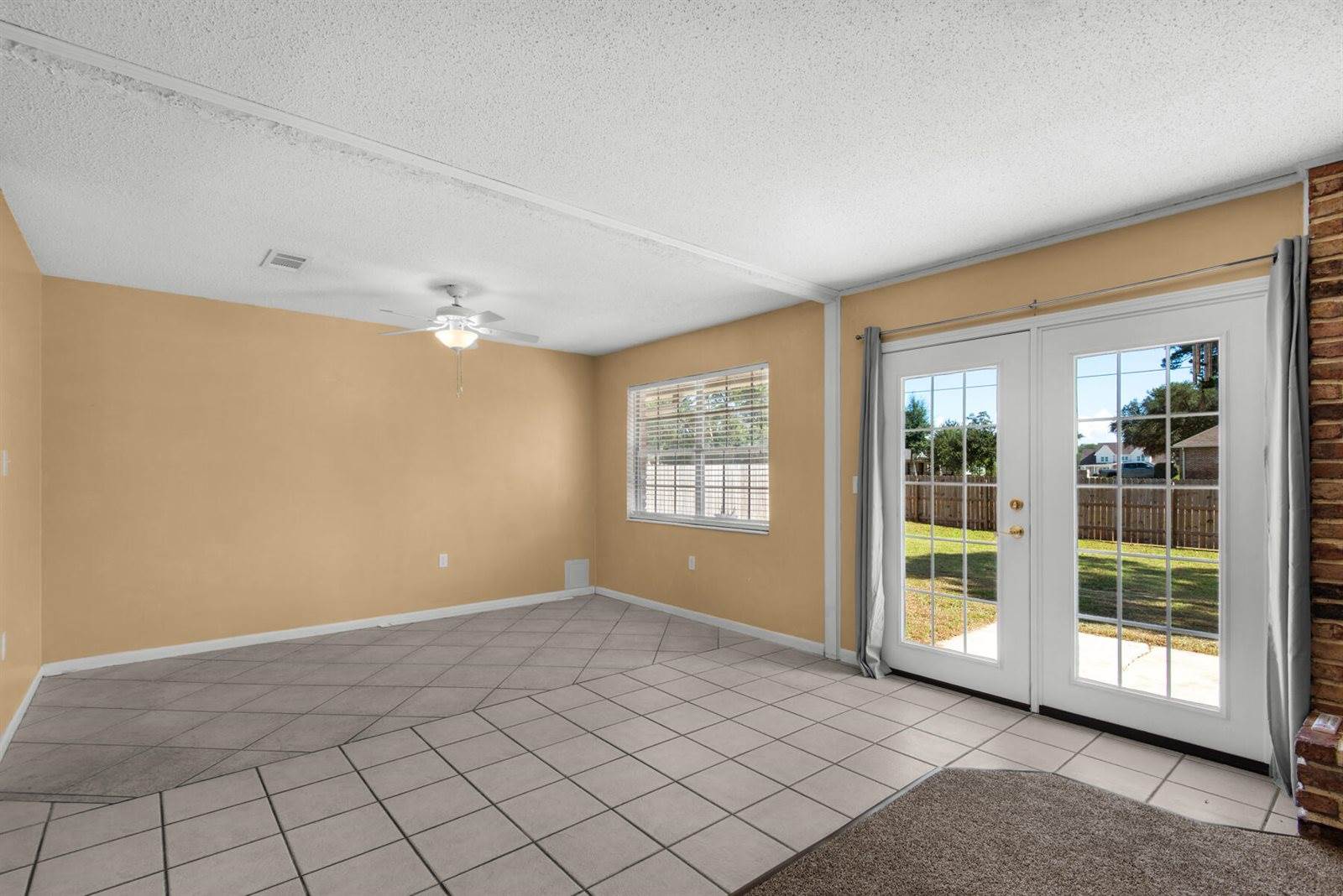 1516 Royal Palm Drive, Niceville, FL 32578