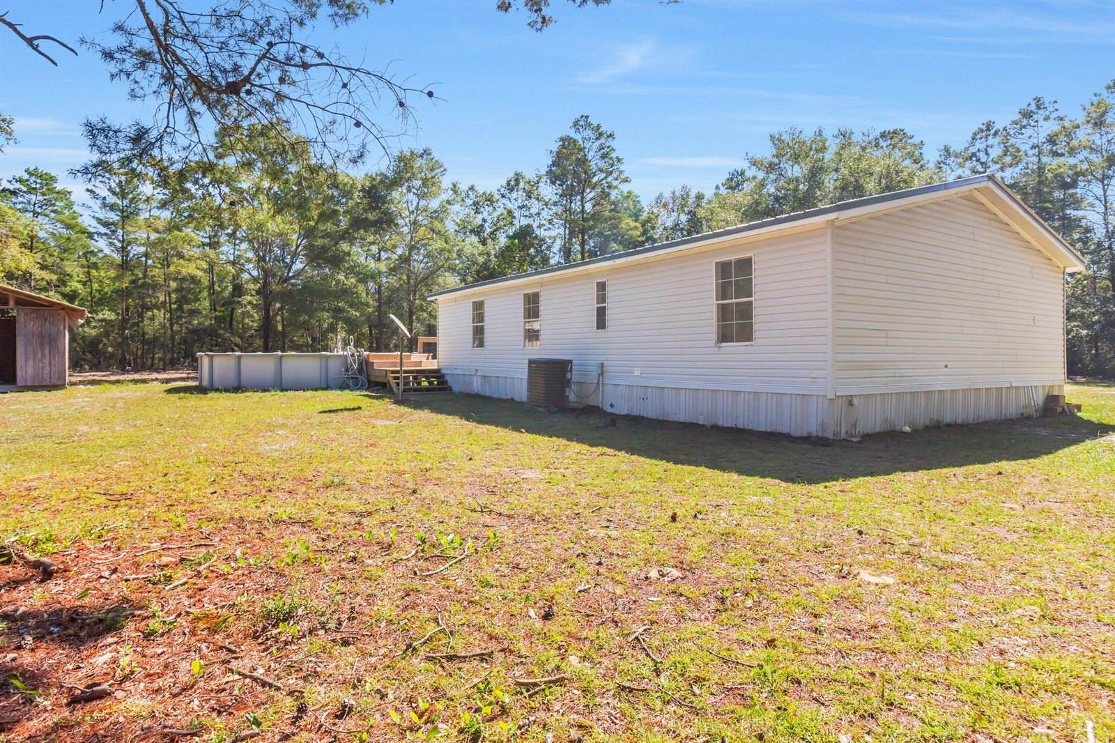 4005 Rock Hill Road, DeFuniak Springs, FL 32435
