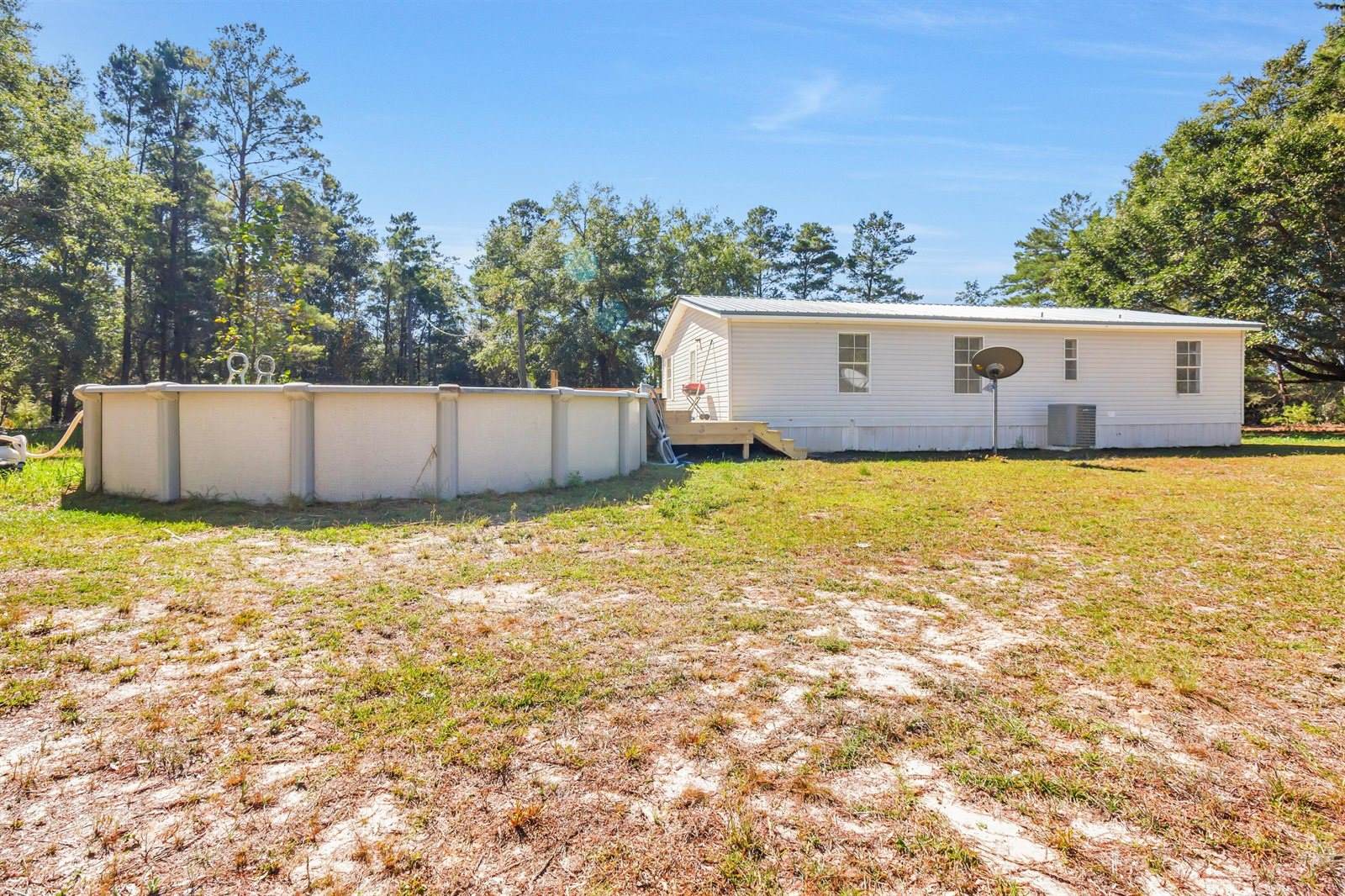 4005 Rock Hill Road, DeFuniak Springs, FL 32435