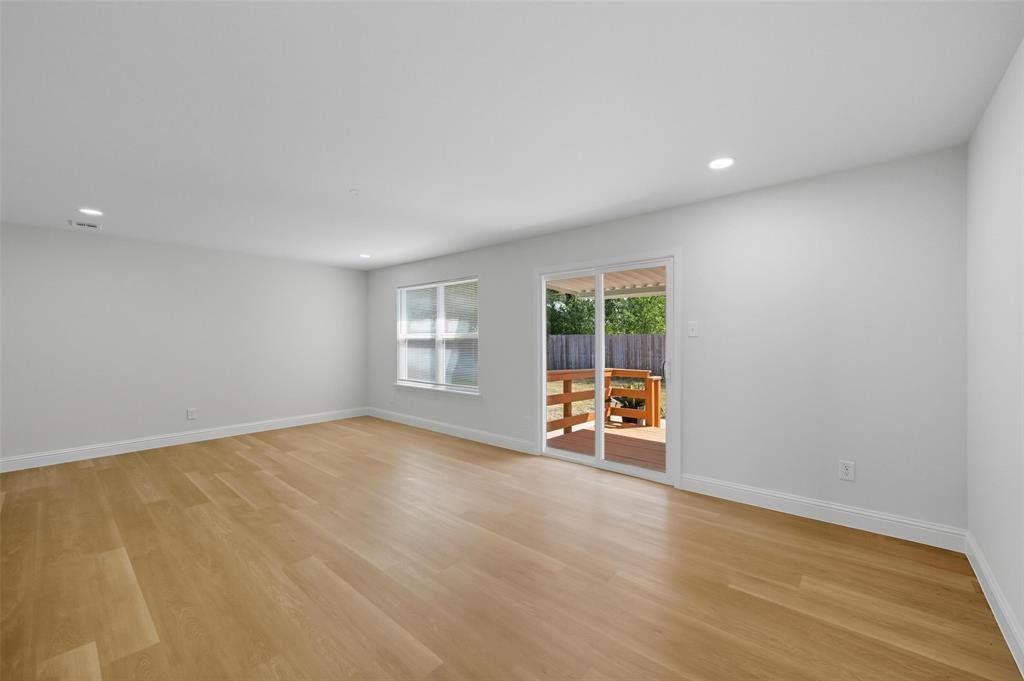 5308 Ira Street, Haltom City, TX 76117