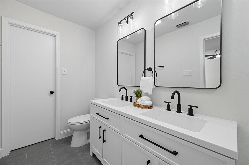 5308 Ira Street, Haltom City, TX 76117