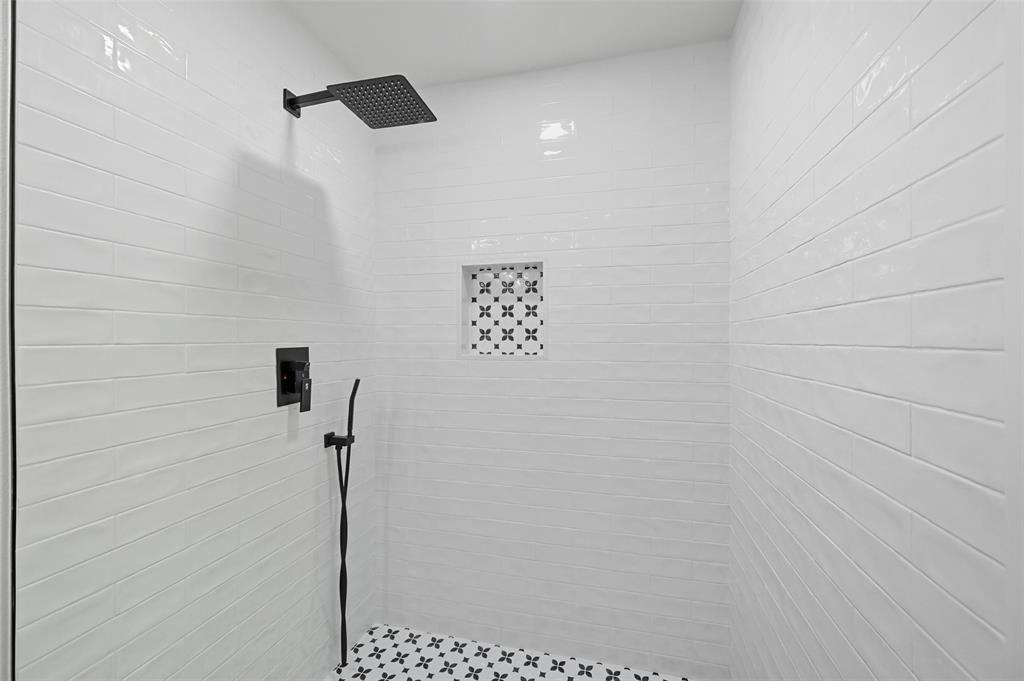 5308 Ira Street, Haltom City, TX 76117