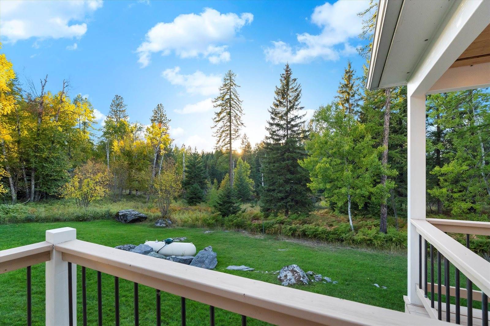 661 Latigo Lane, Bigfork, MT 59911