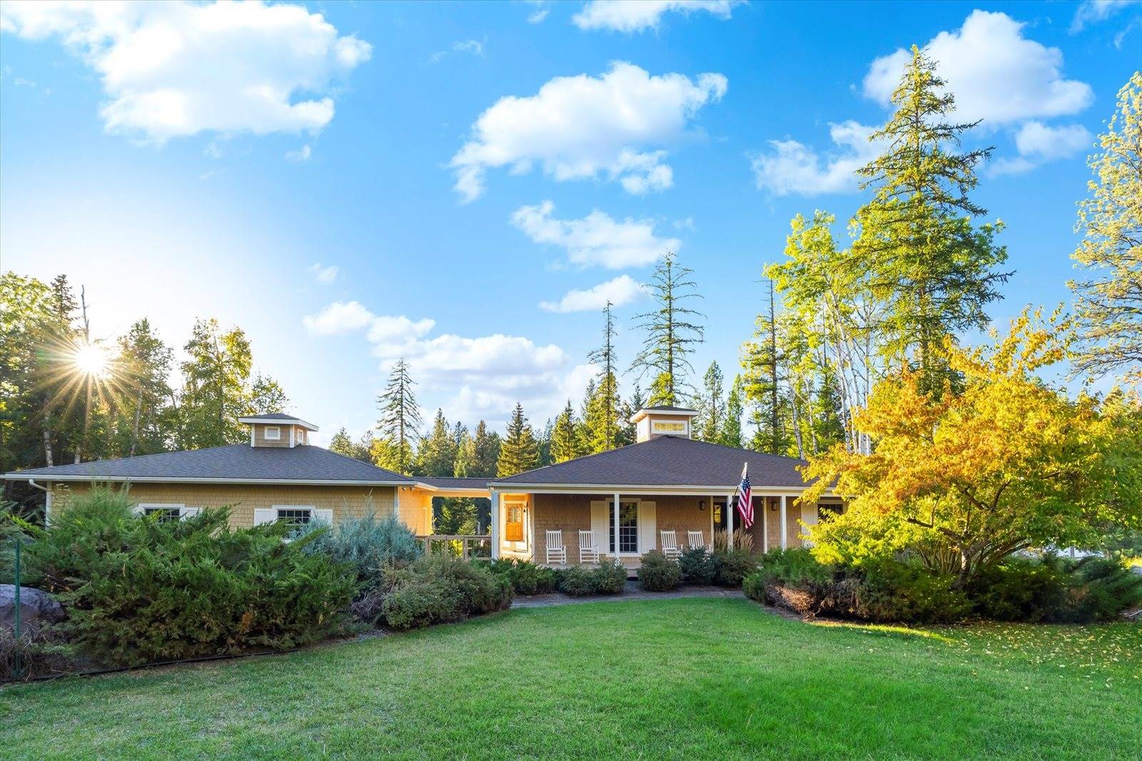 661 Latigo Lane, Bigfork, MT 59911