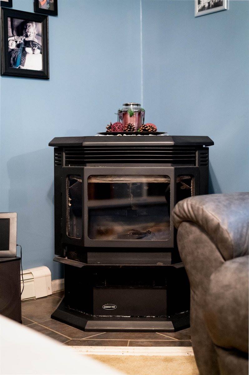 61 Griffin Drive, Milford, ME 04461