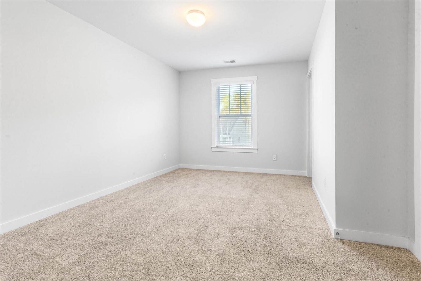 128 Surfbird Road, Summerville, SC 29485