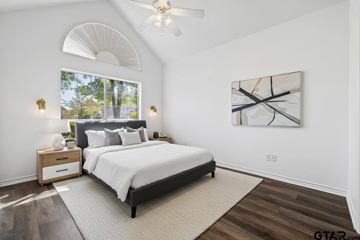 108 Saint Andrews Circle, Hideaway, TX 75771