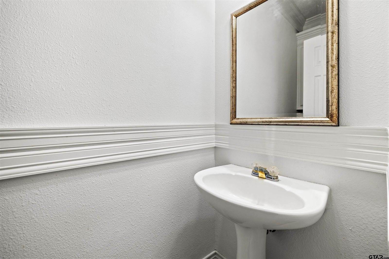 108 Saint Andrews Circle, Hideaway, TX 75771