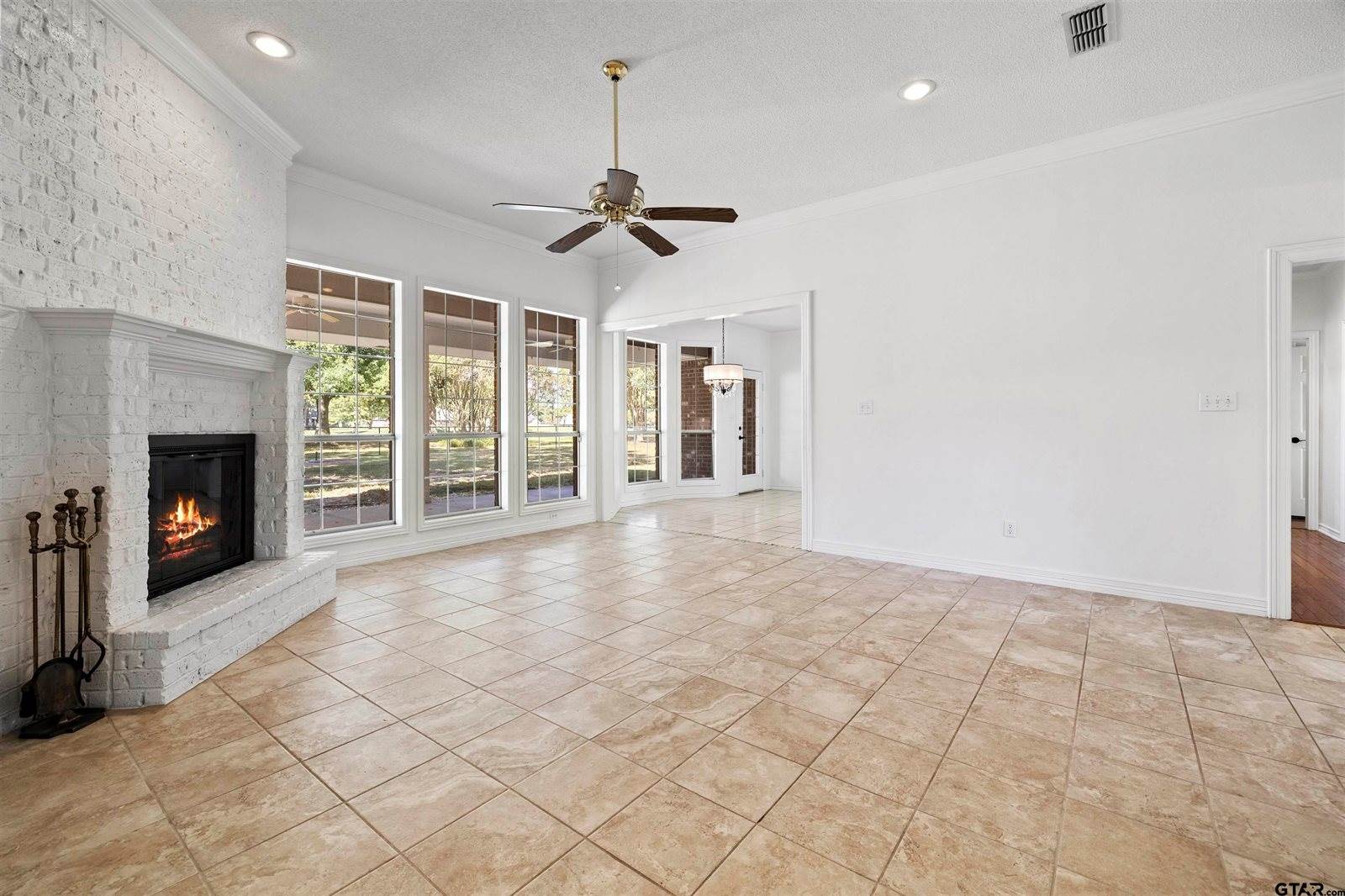 108 Saint Andrews Circle, Hideaway, TX 75771